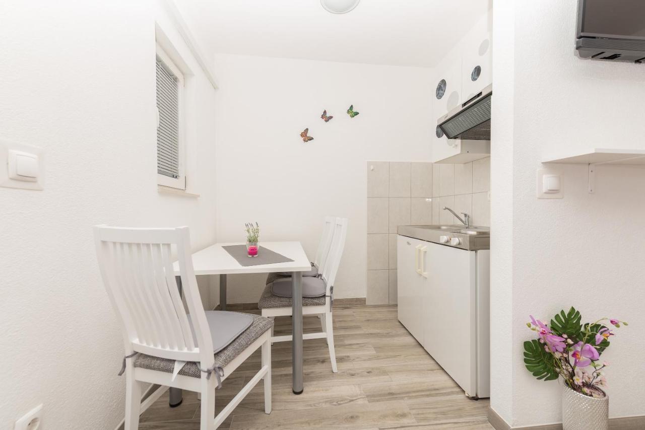 Apartmani Franko Башка-Вода Экстерьер фото