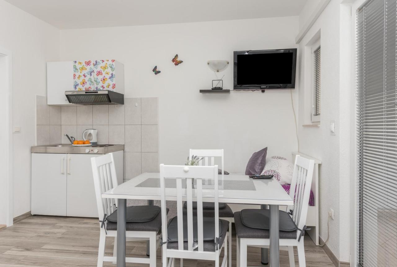 Apartmani Franko Башка-Вода Экстерьер фото