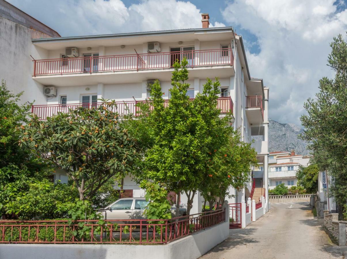 Apartmani Franko Башка-Вода Экстерьер фото